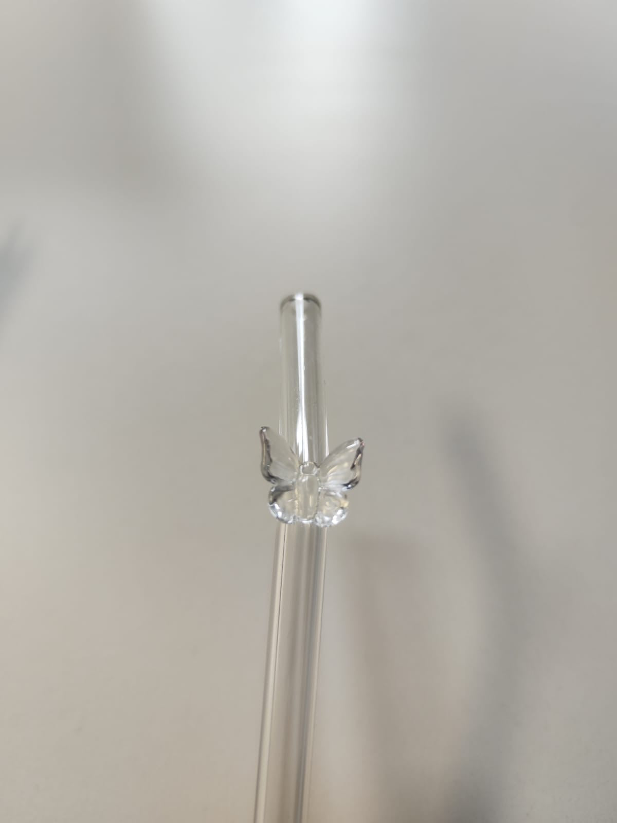 Glasstrohhalm Schmetterling