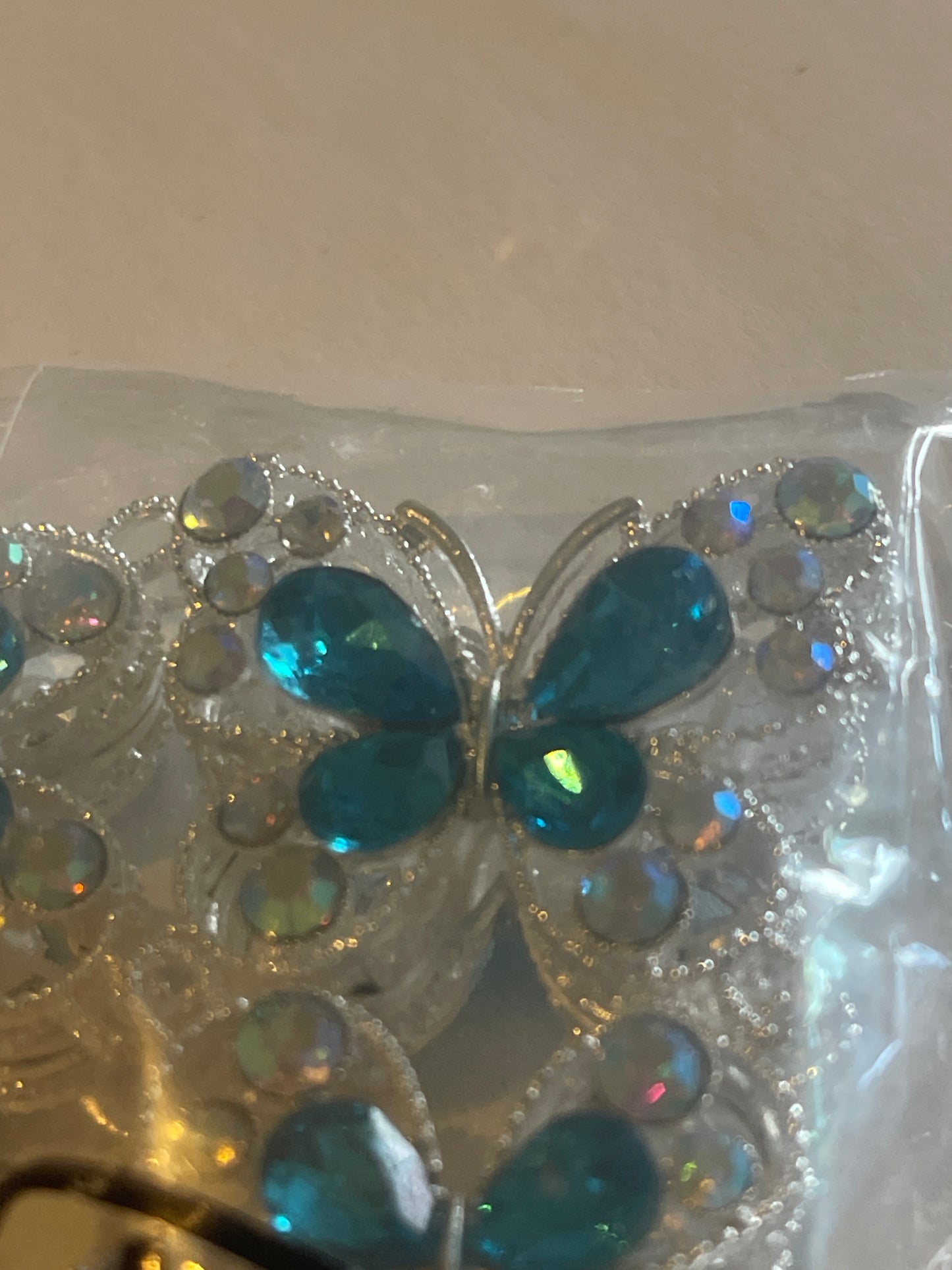 Glitzer Schmetterling für Perlen-Kugelschreiber – DIY Anhänger mit Strass