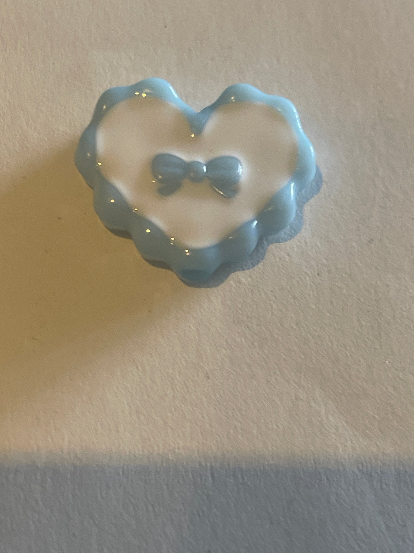 DIY Herz-Anhänger mit Schleife – Süßer Kunststoff-Charme für Schlüsselanhänger, Kugelschreiber & Schmuck