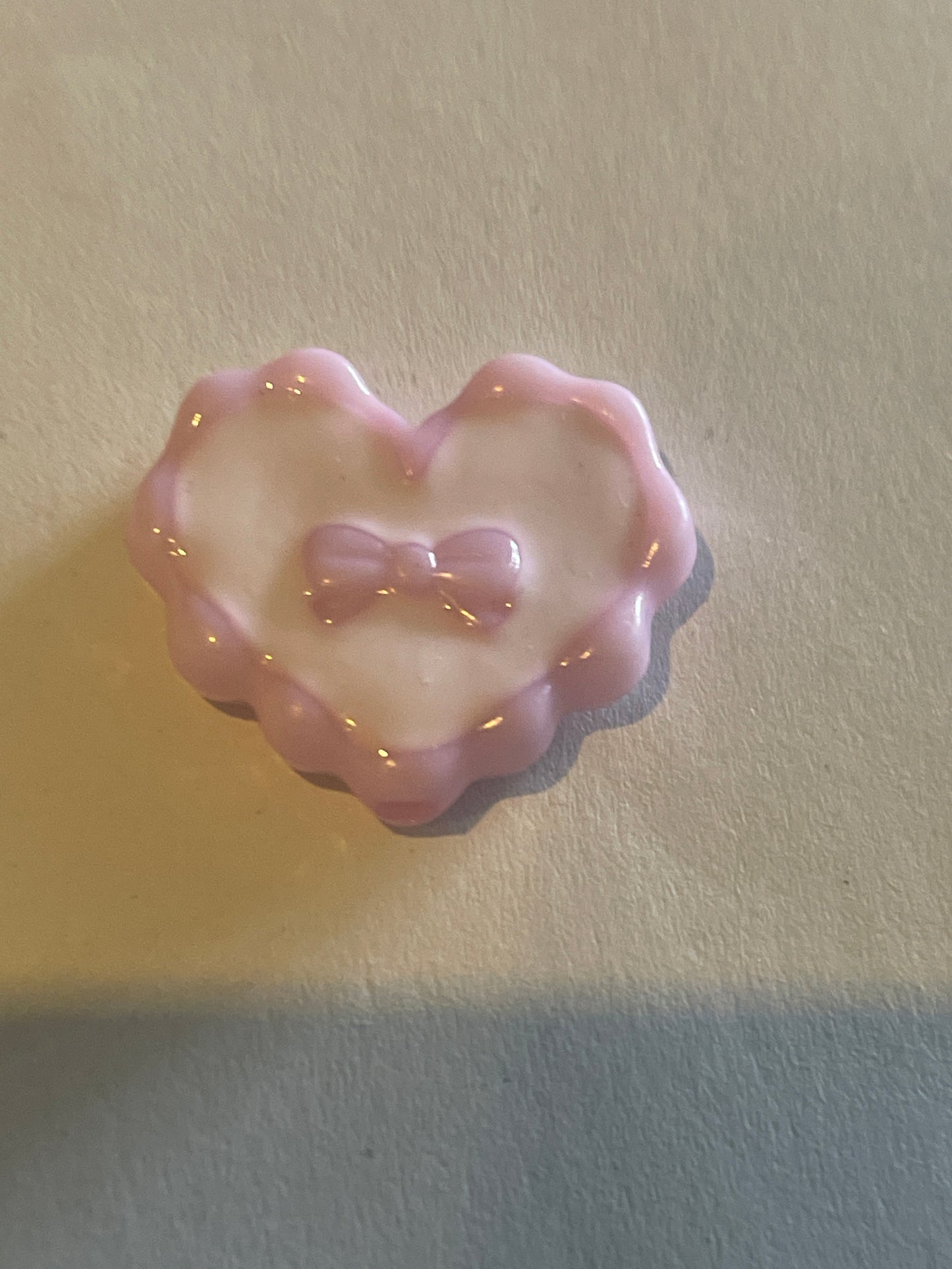 DIY Herz-Anhänger mit Schleife – Süßer Kunststoff-Charme für Schlüsselanhänger, Kugelschreiber & Schmuck